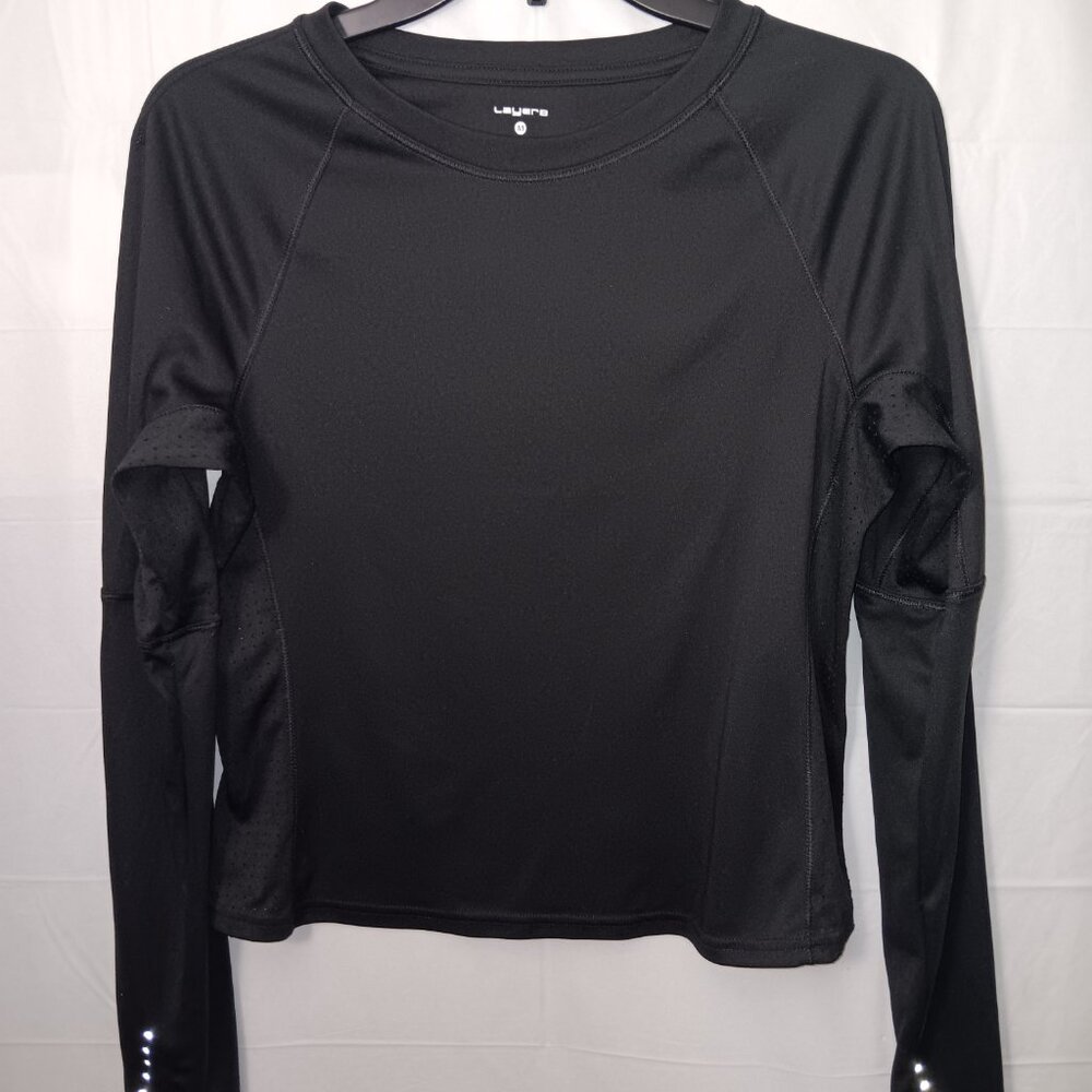 LAYER 8 MESH SIDES THUMB HOLES ACTIVE TOP - Picture 11 of 12